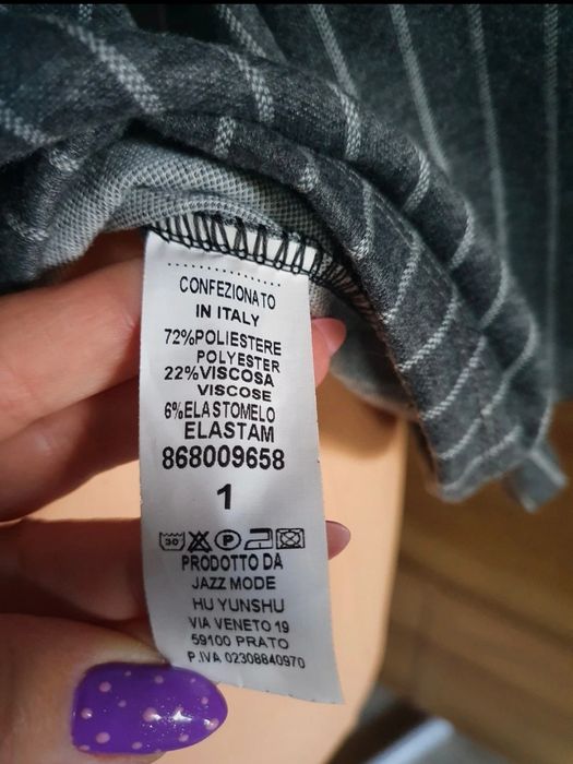 Elegancka ,prosta bluzka,rękawy 7/8