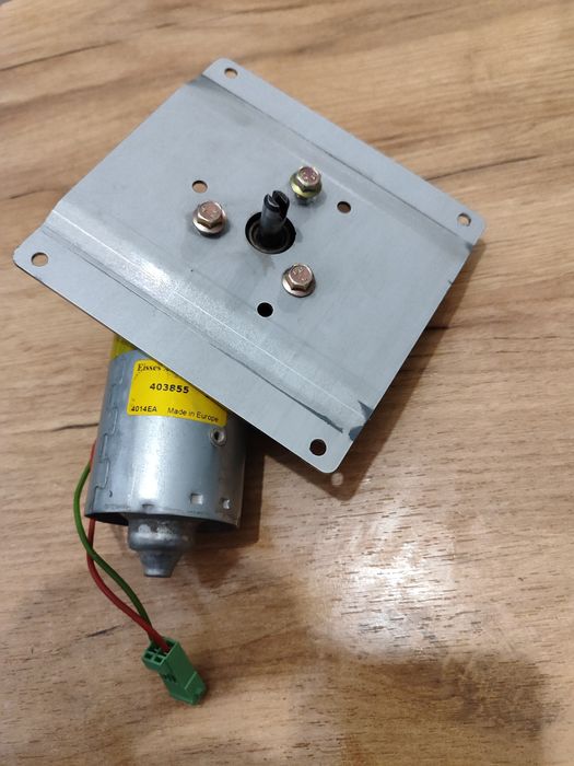 Motoreduktor Eisses 24V