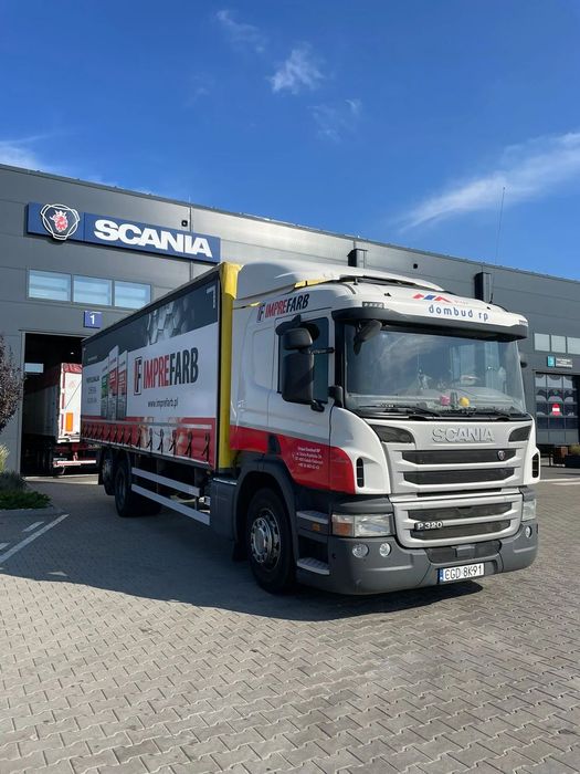 Scania P320  Pojazd z zabudową firmy Plandex