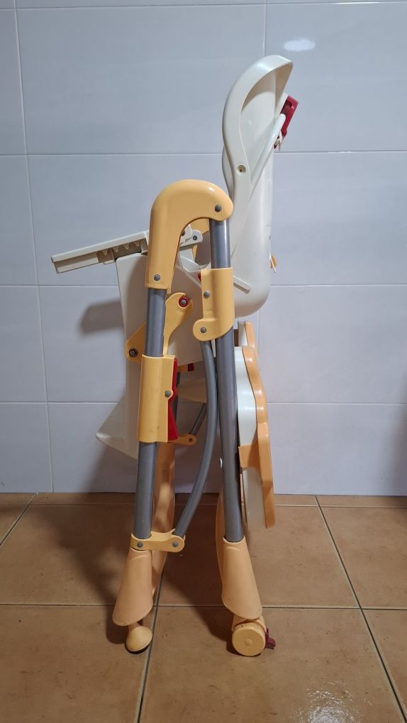 Cadeira de Refeição p/ Criança