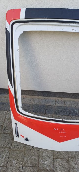 Klapa bagażnika porsche cayman GT4