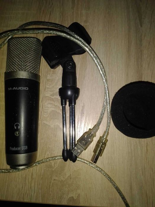 Мікрофон M- Audio Vocal Studio