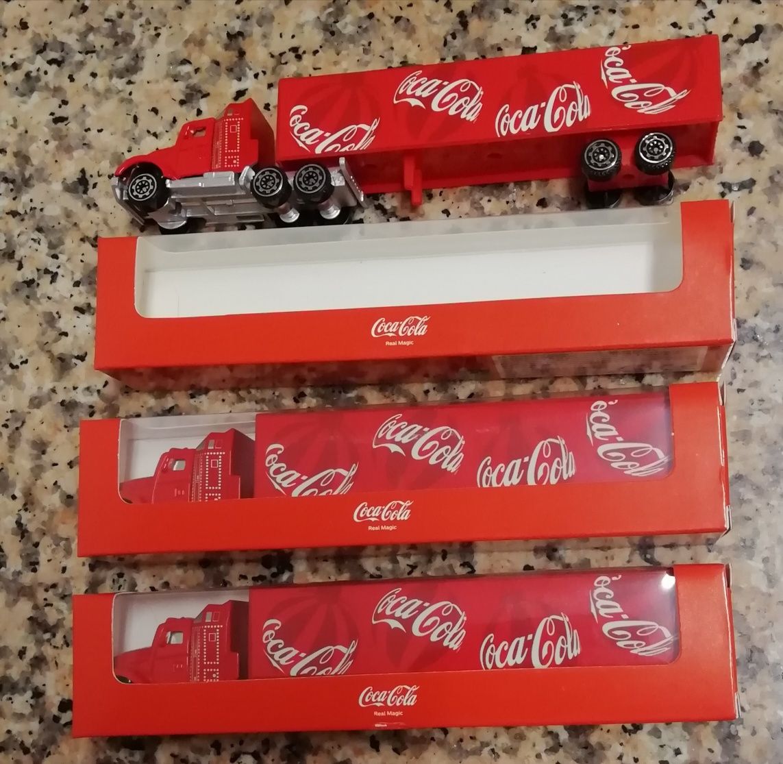 3 Camiões de Brincar Coca Cola!!