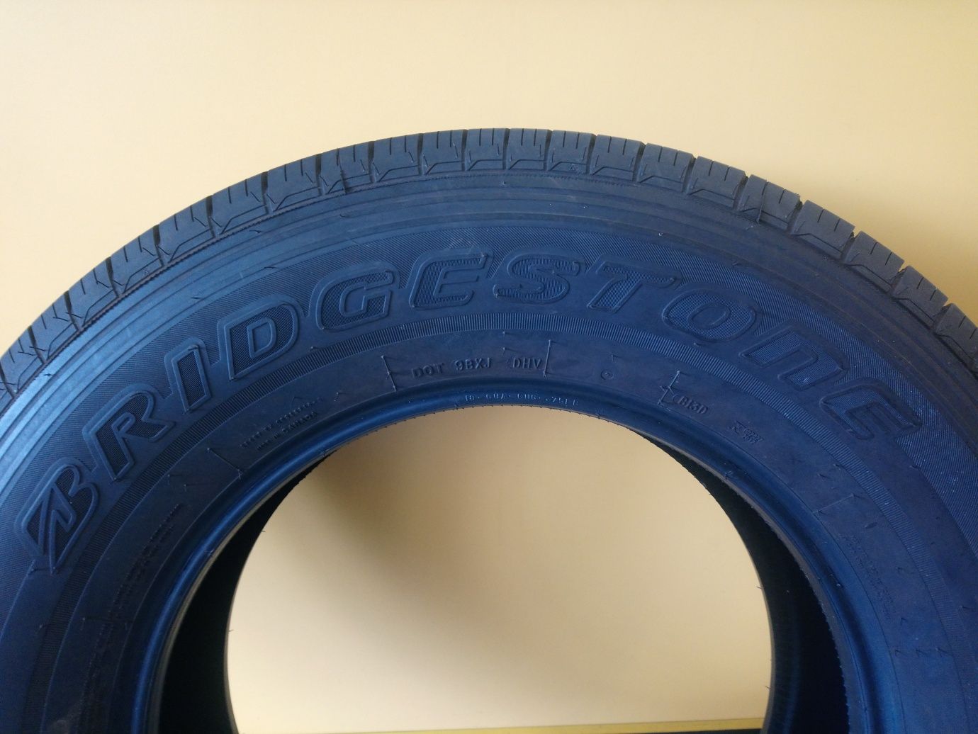 4 Opony NOWE letnie BRIDGESTONE 255/70R18