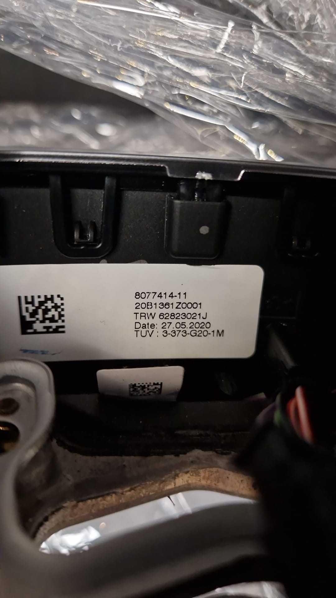 BMW G01 G05  G11 G30 G31 Kierownica M Pakiet skóra multifunkcja NOWA