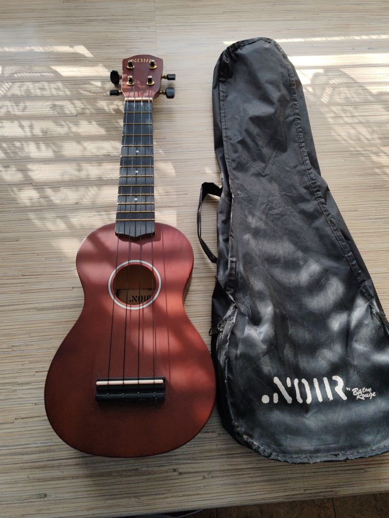 Ukulele sopranowe nori