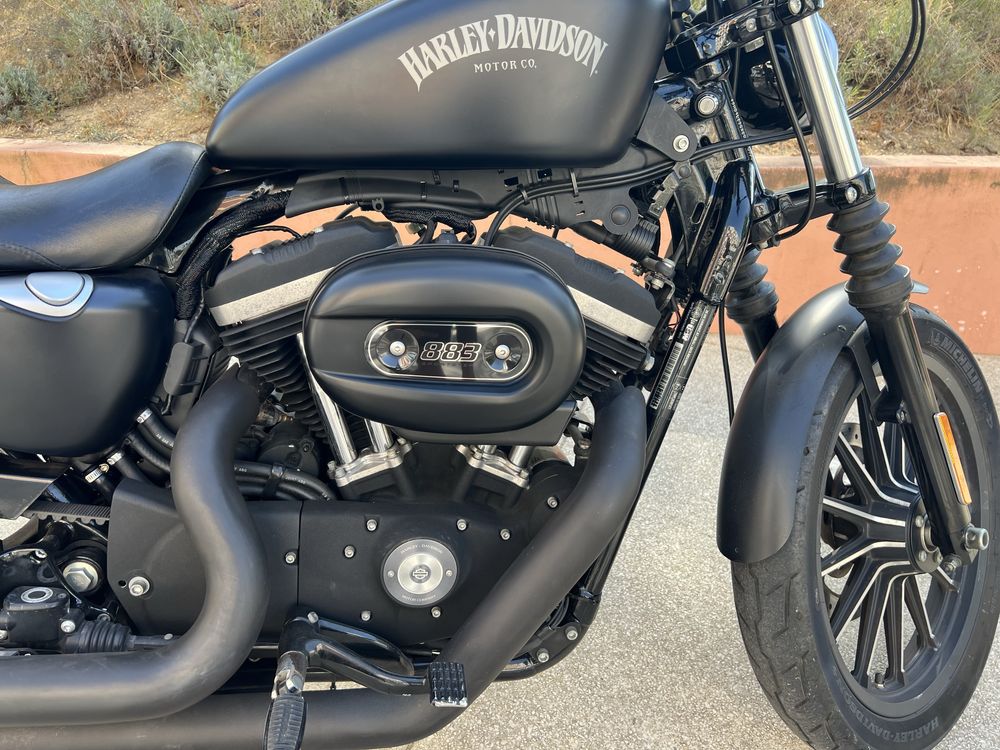 Harley Davidson 883