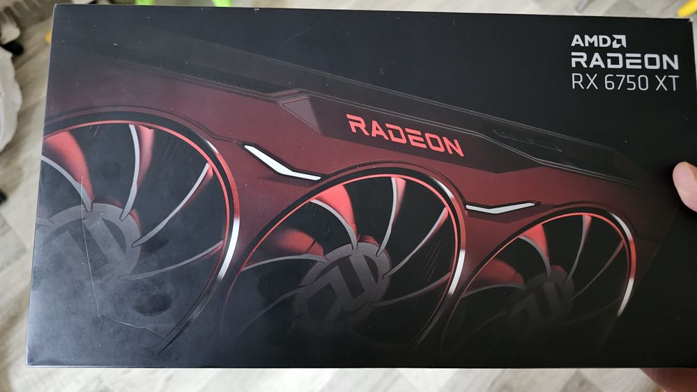 Продам AMD Rx6750xt 12gb