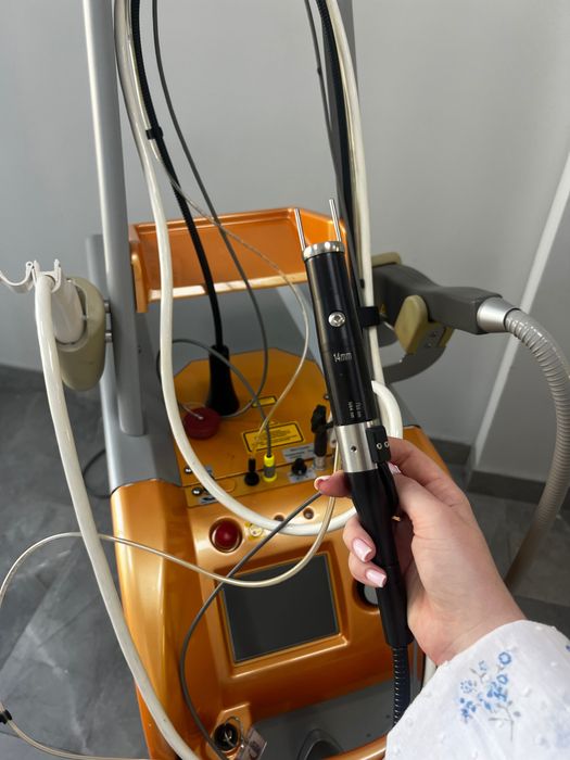 Лазерна система Quanta System Duetto( лазерне омолодження,ЕПІЛЯЦІЯ,IPL