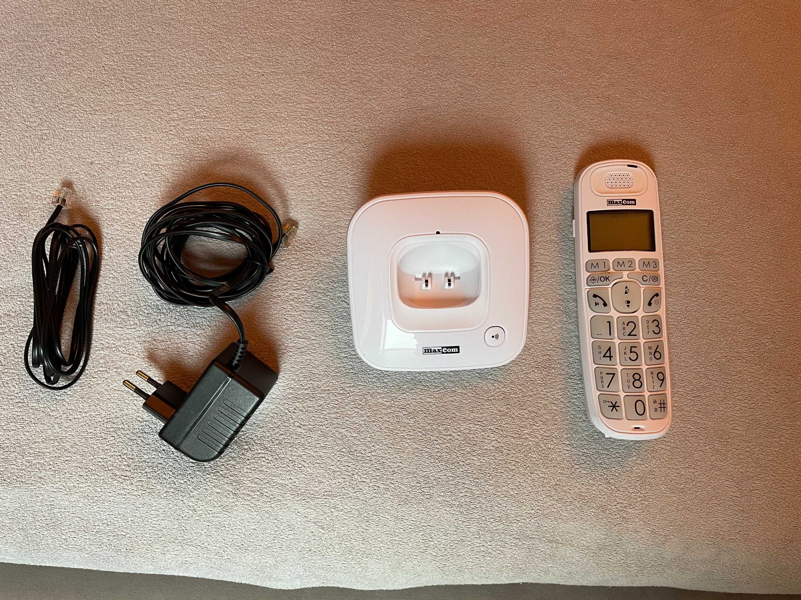 Telefon MAXCOM MC6800 kolor biały