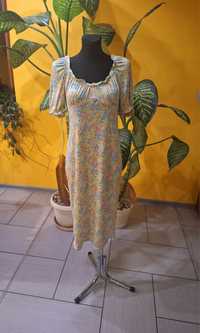 Piękna sukienka midi Boohoo rozmiar XL 42