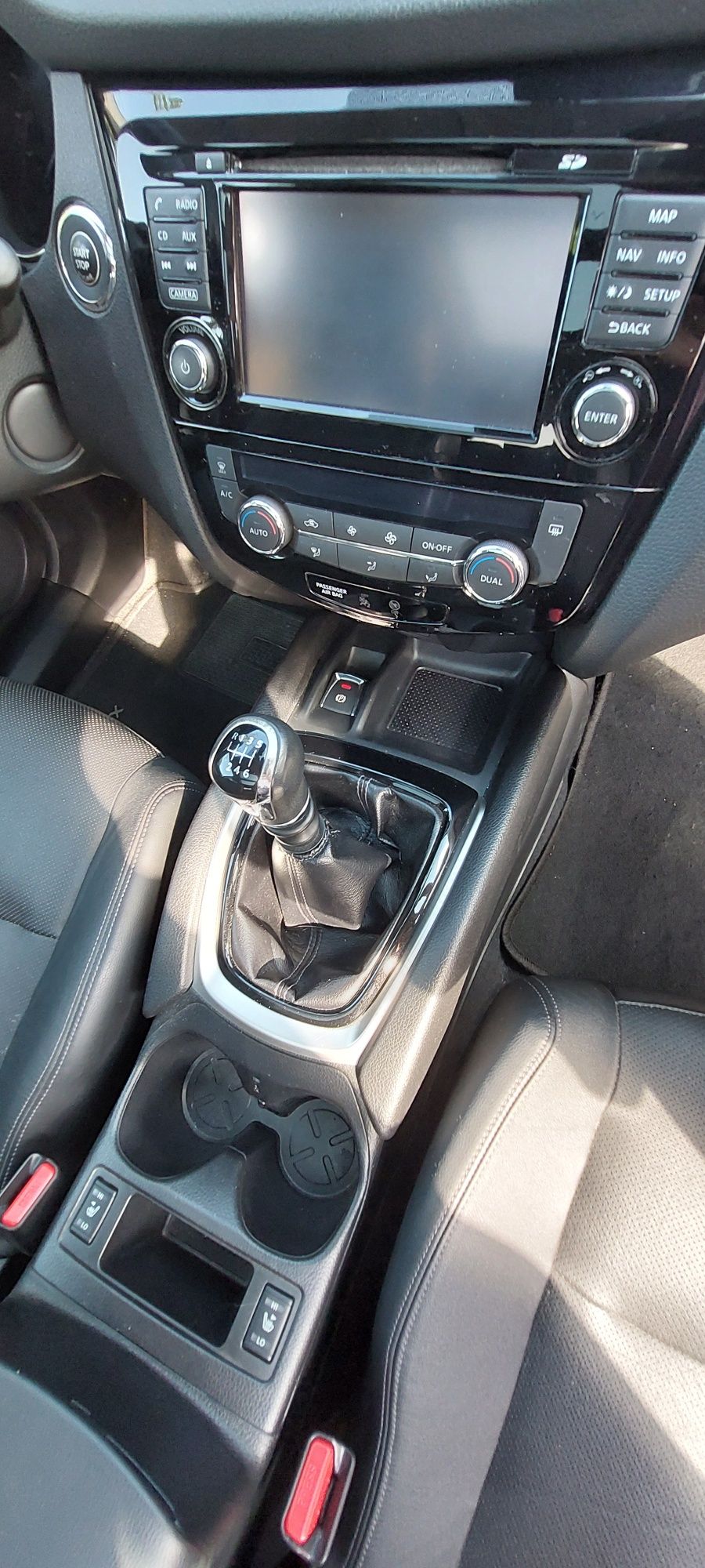 Nissan X- Trail 1.6 dci Tekna- 360