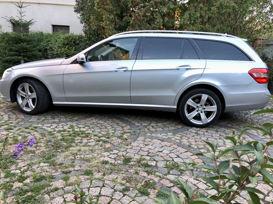 Merсedes Bensz 212 E-300 ,2012р дизель+гібрид!!
