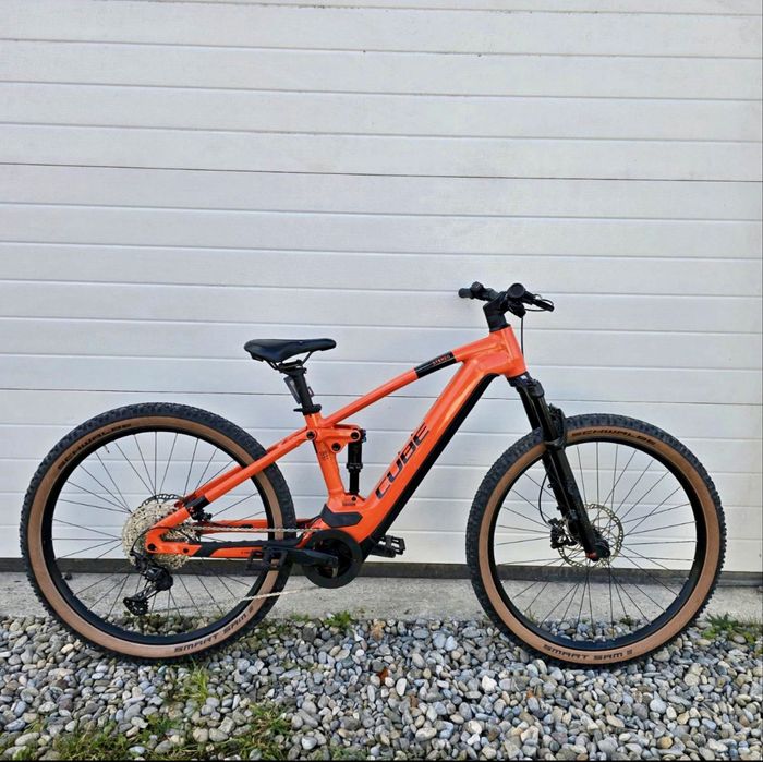 CUBE Stereo Hybrid 120 Race 625 – M / 18" – 2022 – 3400 km