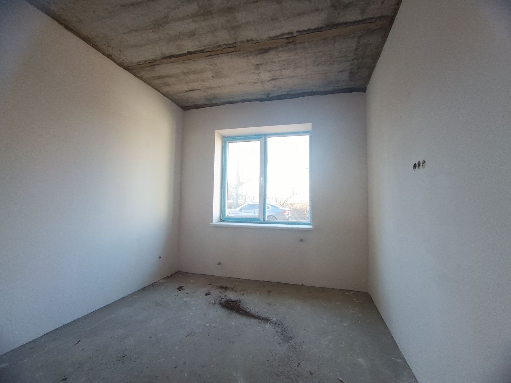 Продаж будинку 120 м2, 5 соток землі
