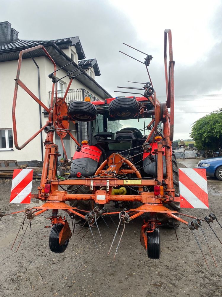 Przetrząsacz kuhn / przegrabiarka kuhn / claas / pottinger / krone