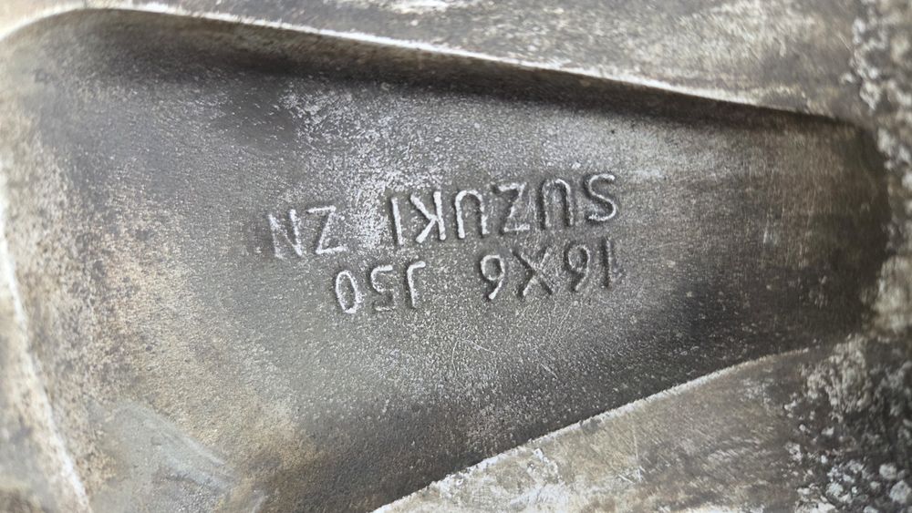 диски 16 5/114.3 Suzuki оригинал