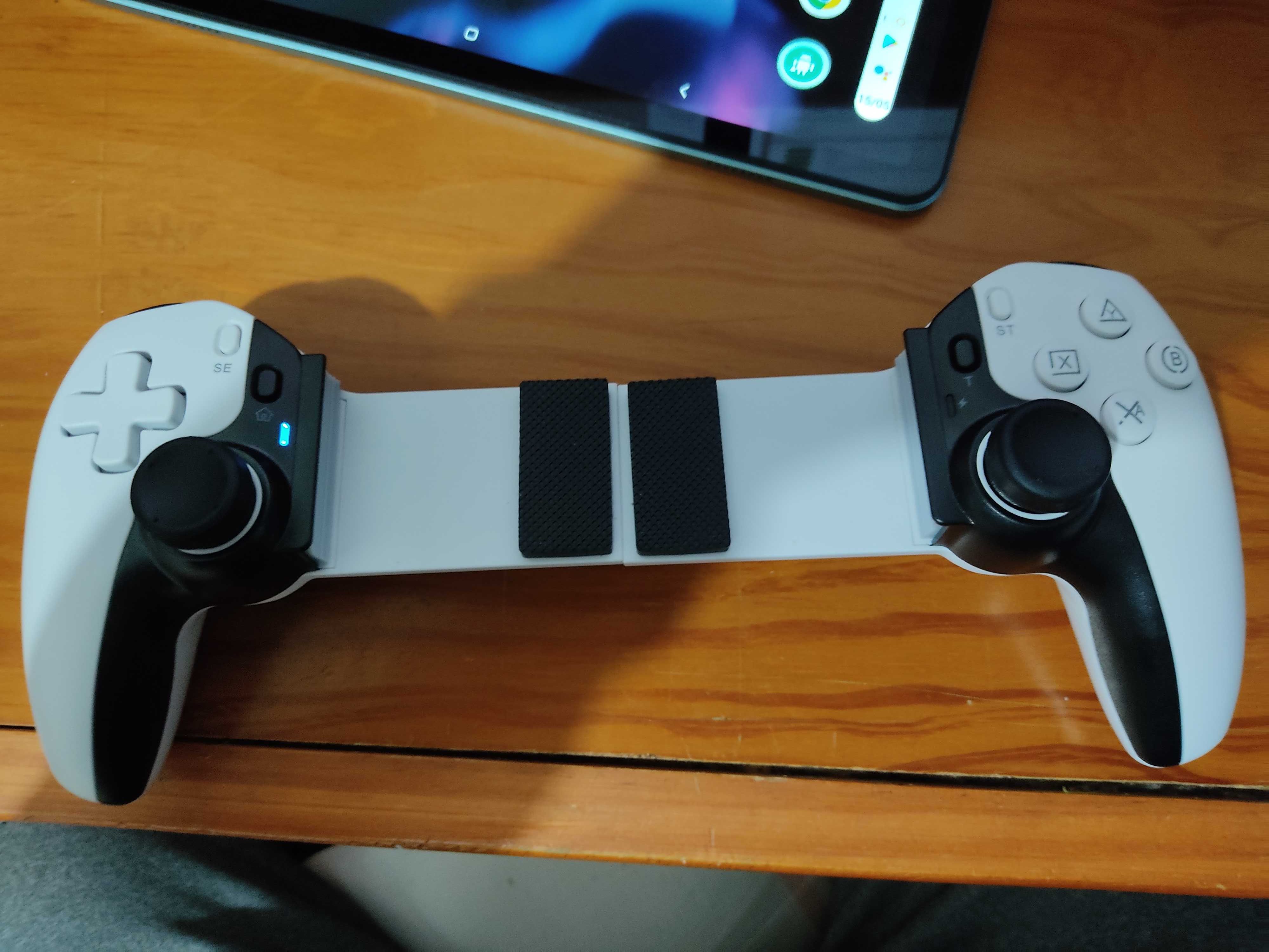 Gamepad bluetooth telemóvel ou Tablet mesmo grande de 11" Aceito Troca