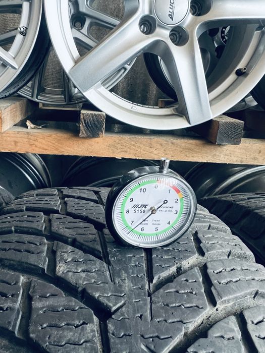 Шини Резина Зимові 205 65 16C Nokian Snowproof C 4шт