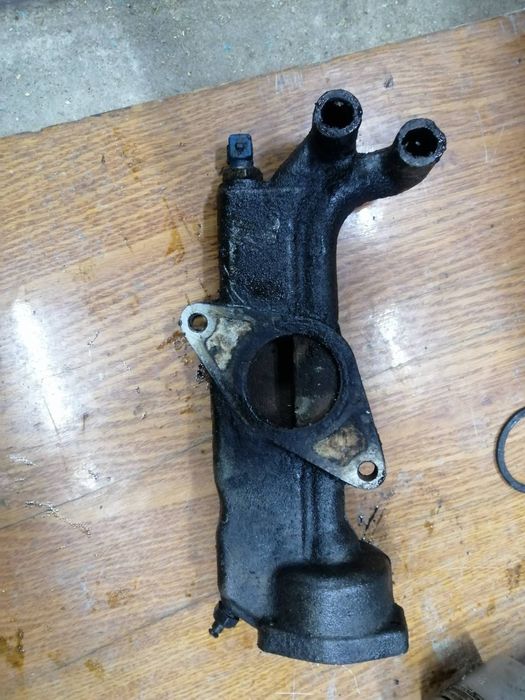 Омега А остатки ДВС. Два коллектора, коленвал под расточку.
