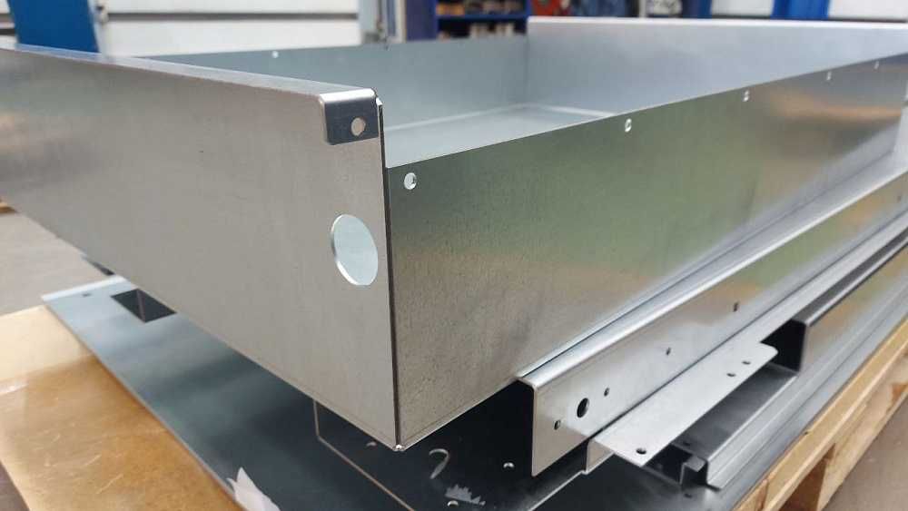 Металлообработка: лазерная резка, гибка сварка на швейцарских станках.