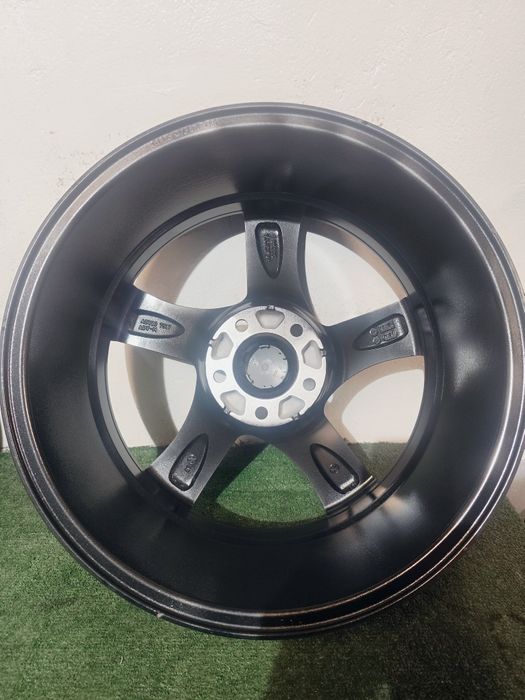 Felgi aluminiowe Advanti 5x112 et 40 7.5J 17" VW Seat Skoda Audi Merce