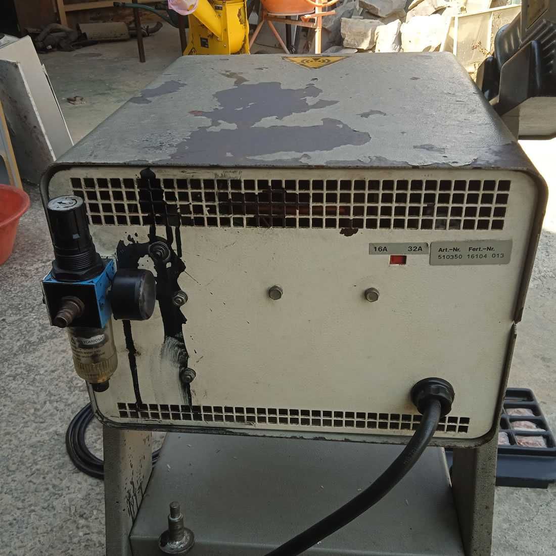 máquina para soldar por ponto (ELEKTRON M6)