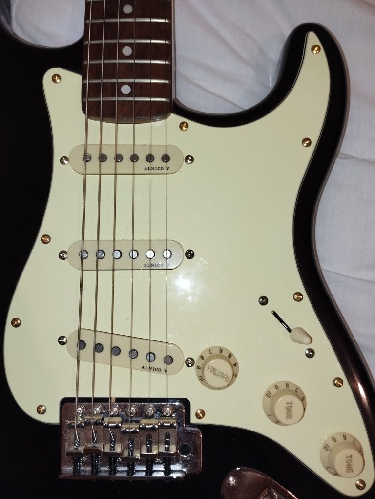 Squier stratocaster