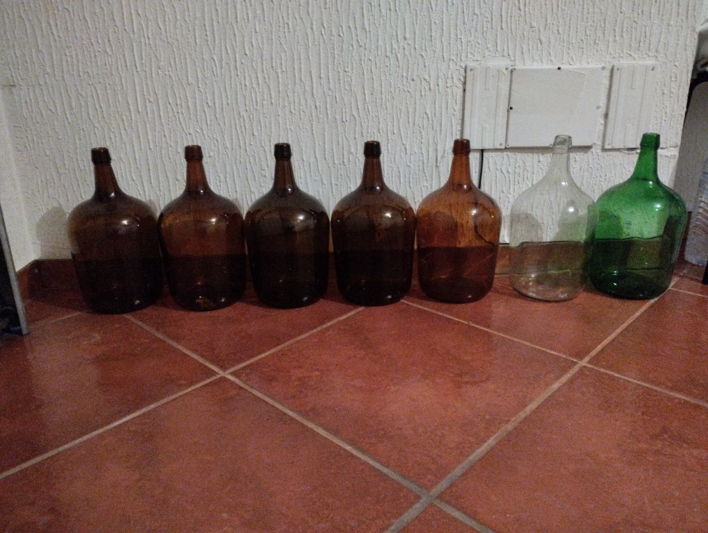 Garrafões para despachar