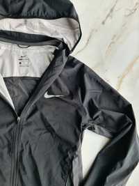 Nike kurtka szwedka cienką do biegania sportowa czarna kaptur damska S