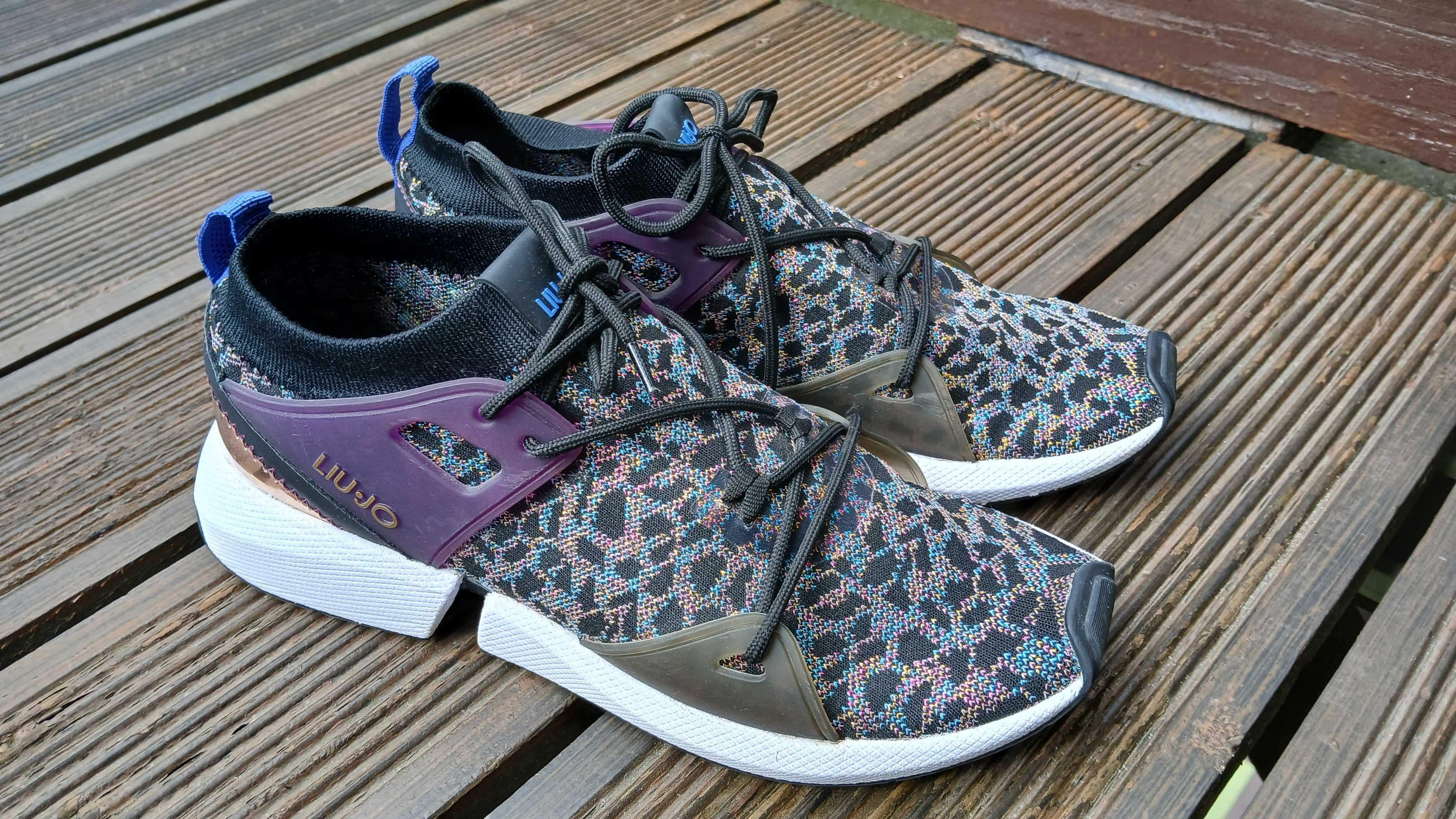 Buty damskie używane firmy Jiu-Jo sneakersy adidasy stan dobry nr 40