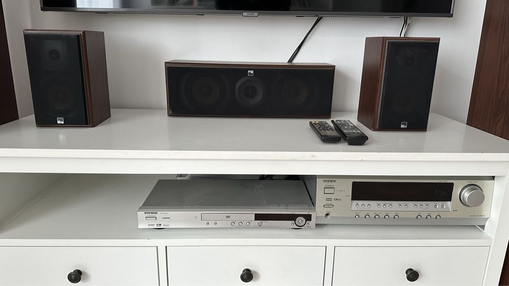 Kino domowe ONKYO 5.1 glosniki m-AUDIO