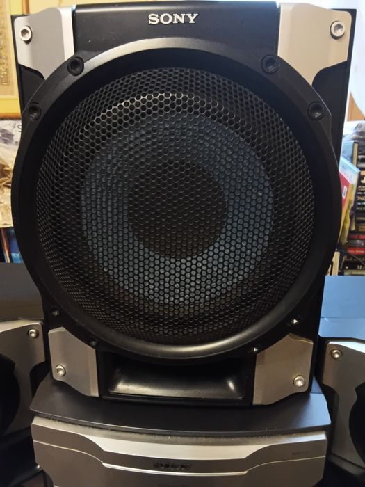 Музичний центр  Sony HCD-RV50 у чудовому стані - 8000 грн