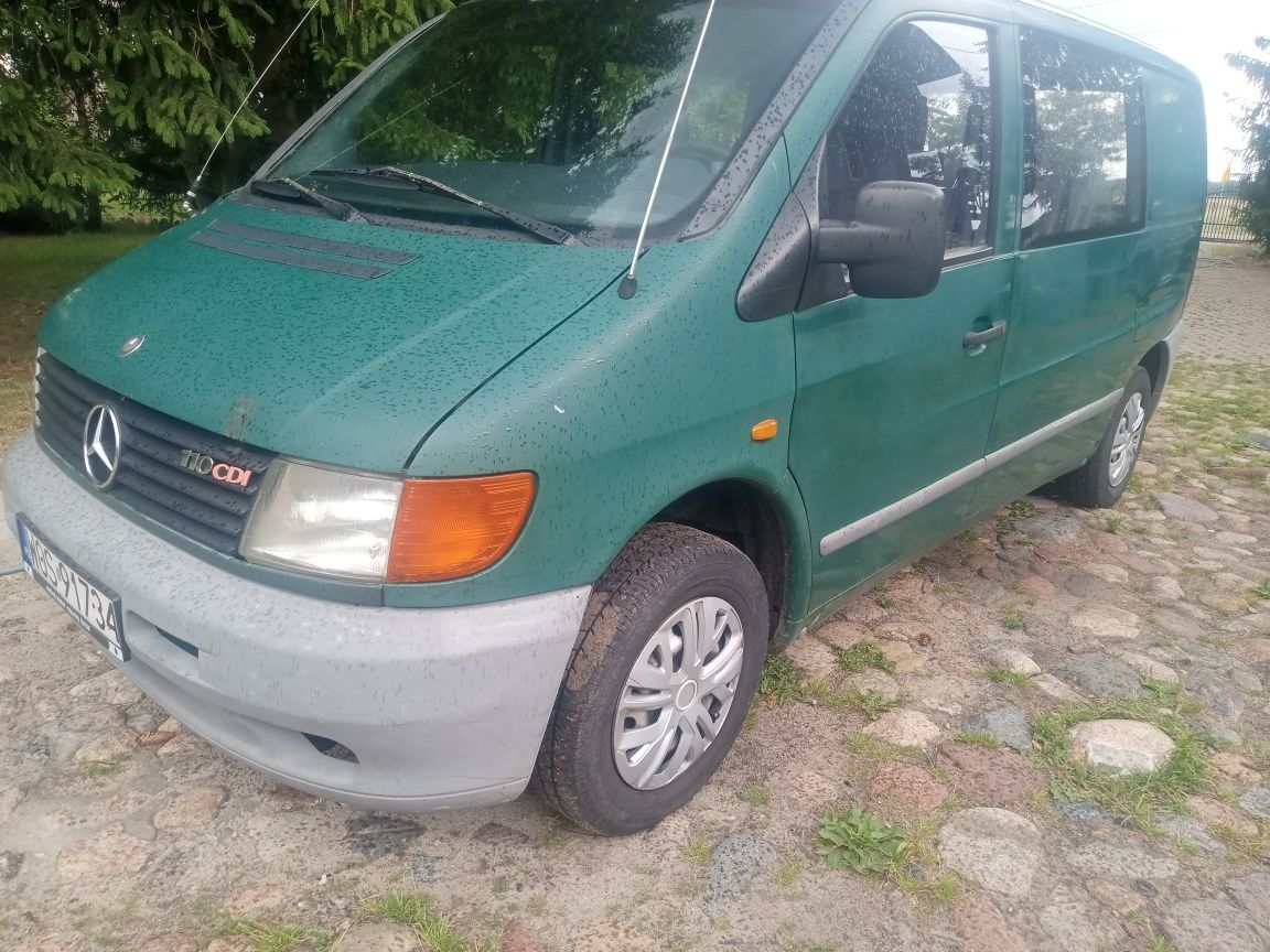 Mercedes Vito 5 osobowy 2.3D manual prawie sprawny
