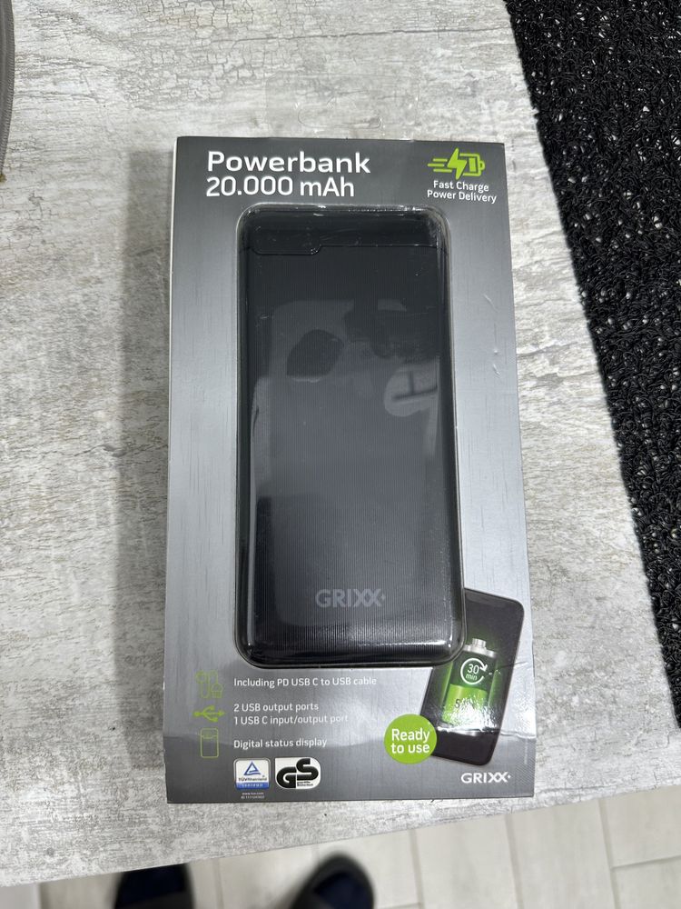 Powerbank Grixx немецкий