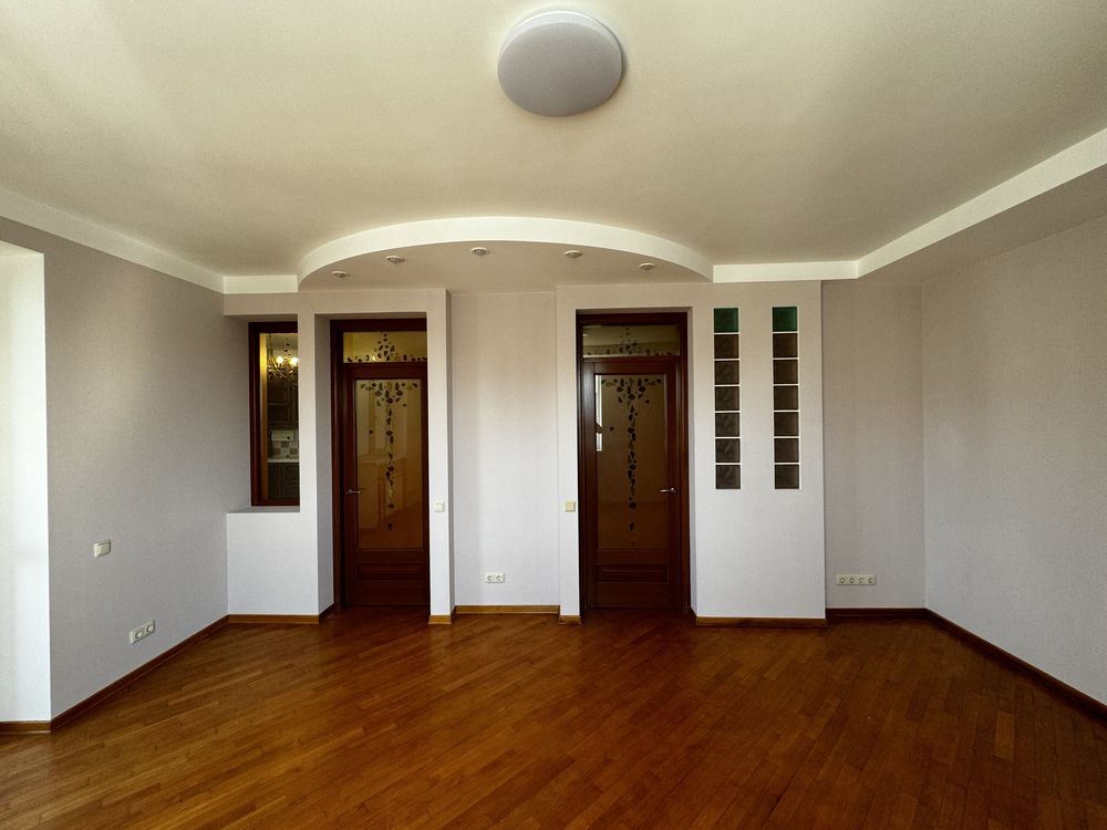 3к. Квартира 105м2, вул. Мокра 3