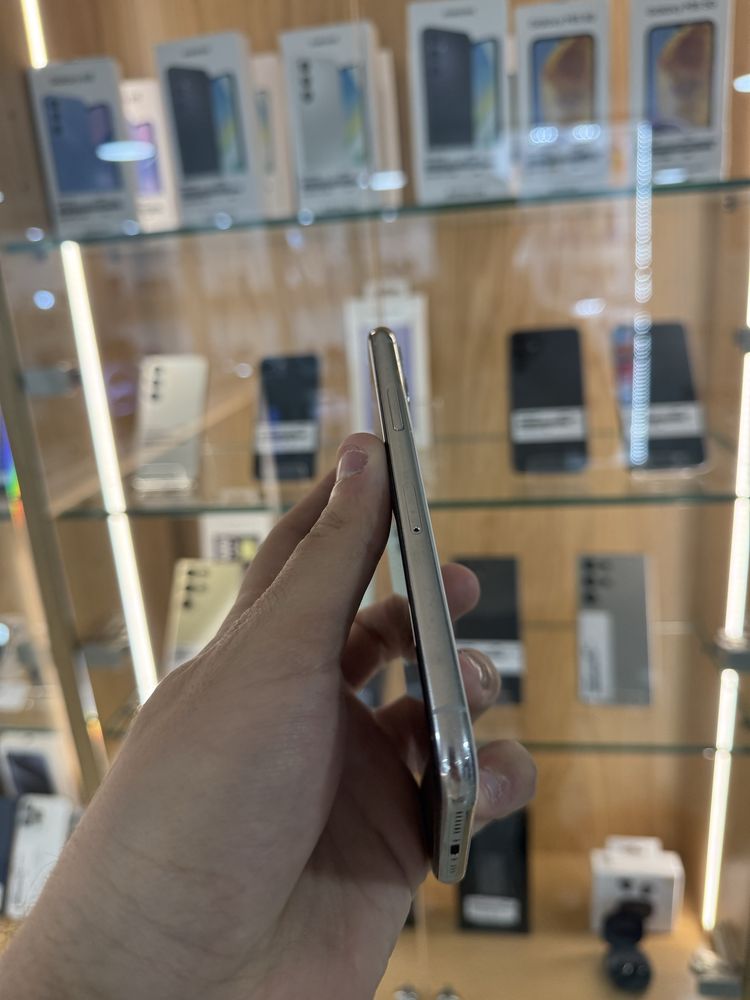 IPHONE 11 PRO 100% BATERIA