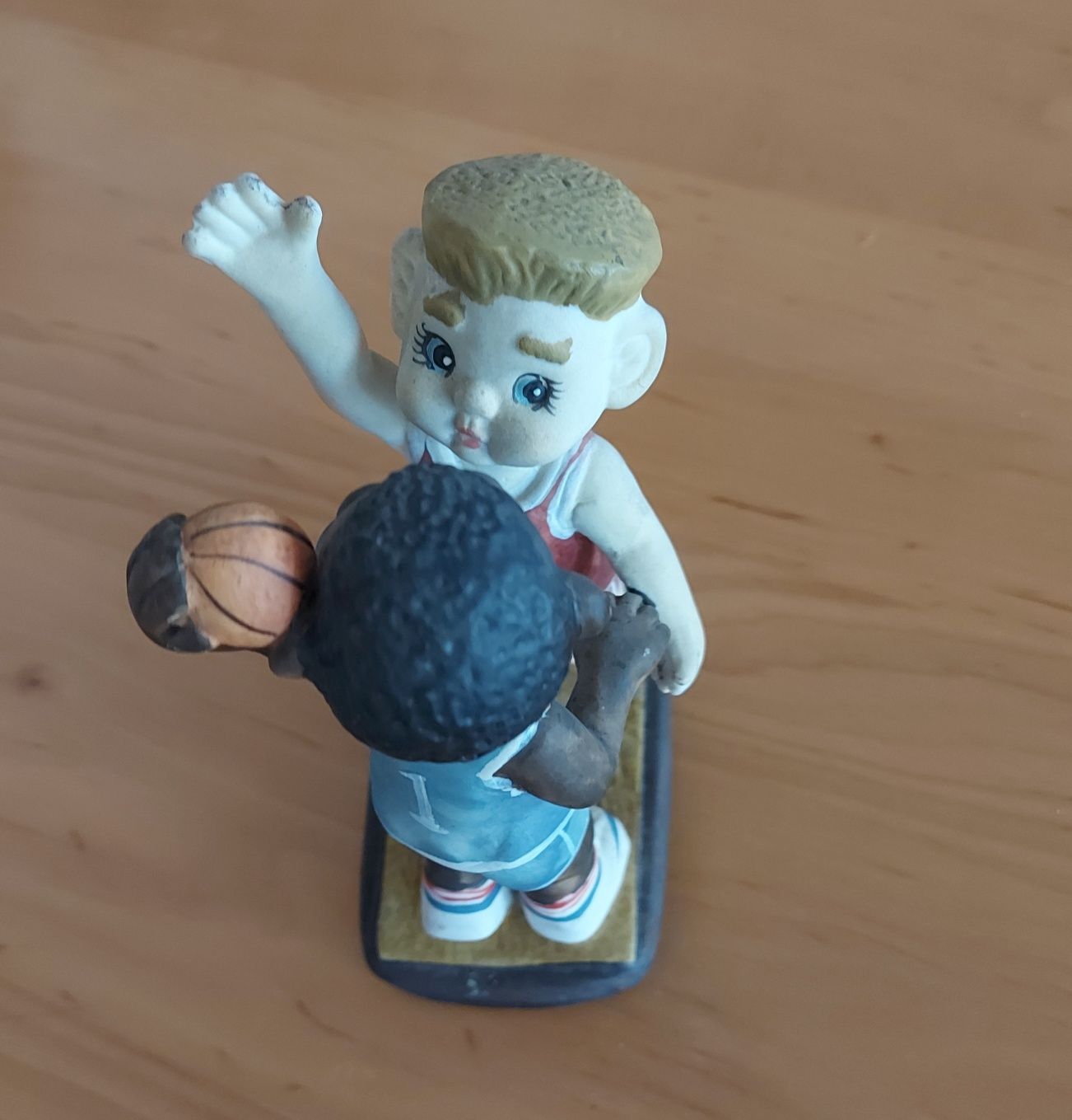 Figurka porcelitowa