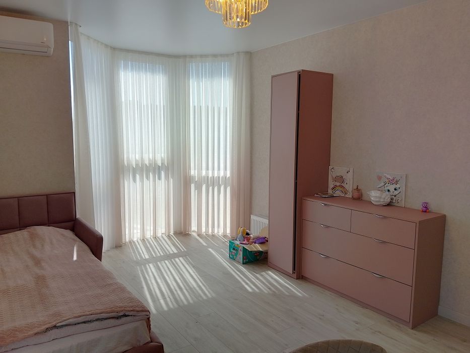 Продаж 3-кімнатної квартири в новобудові!