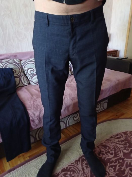 Продам мужские брюки р.52