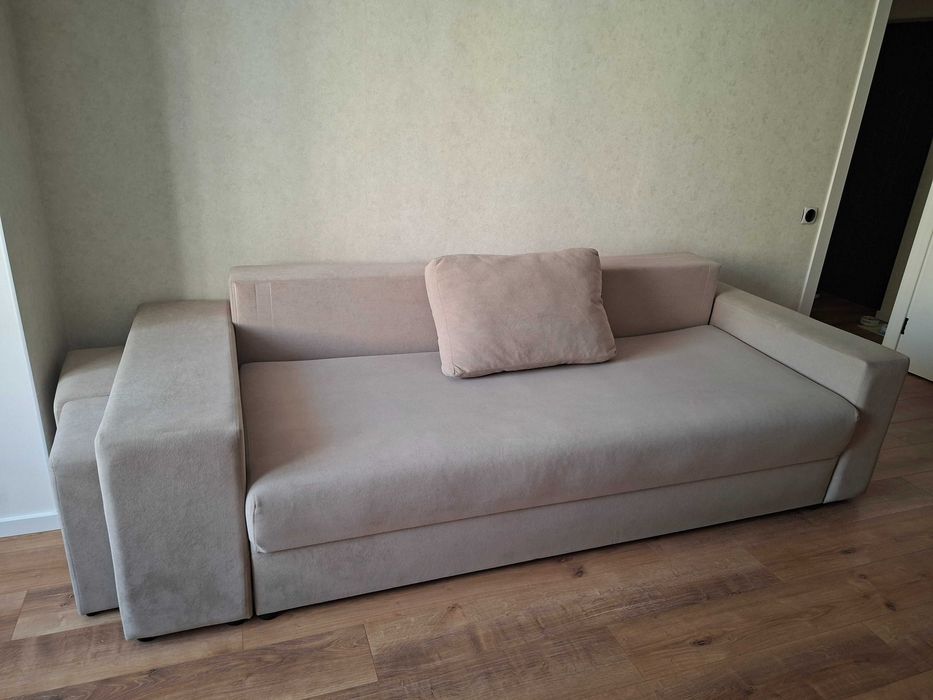 Продам діван у відмінному стані