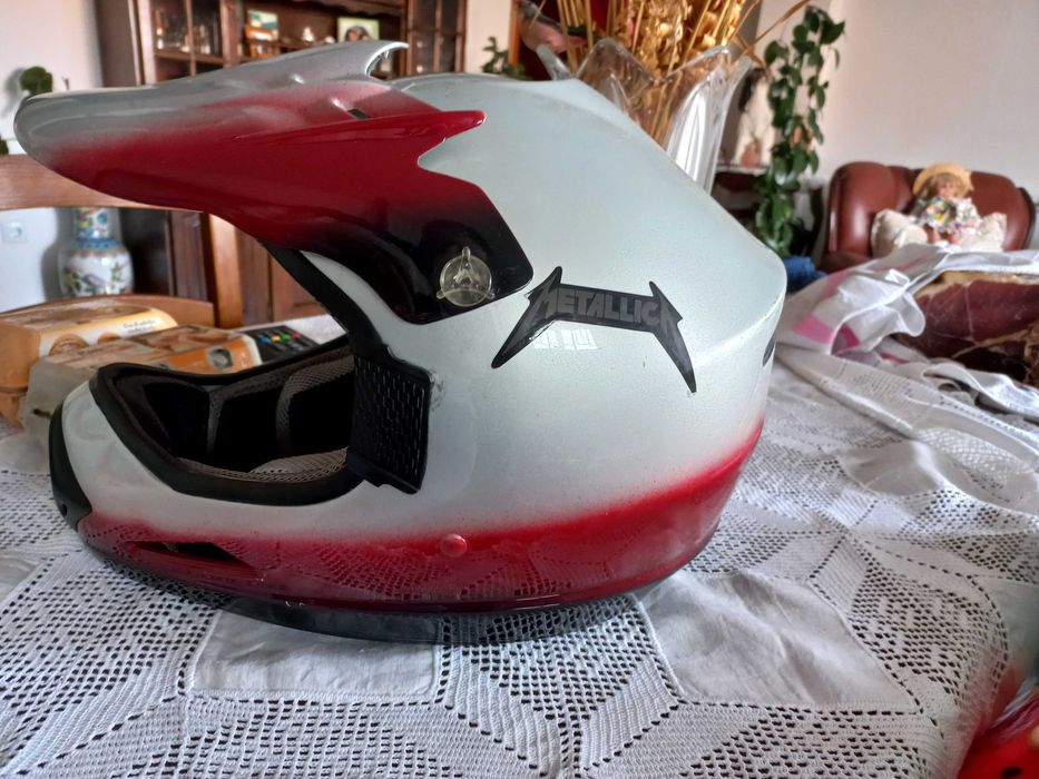 Capacete verm/cinza