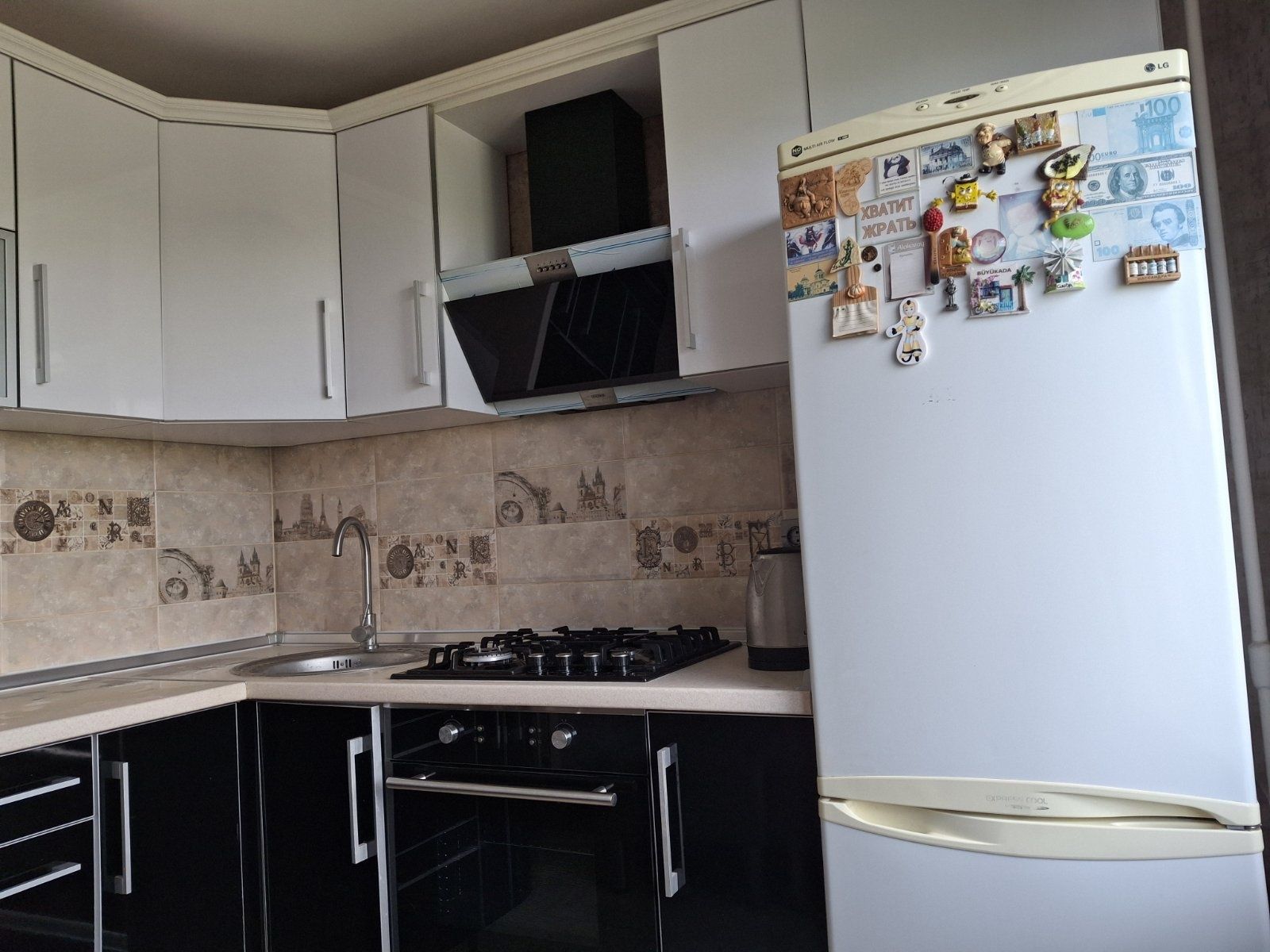 Продам 2ком квартиру на Троицкой (Красина).