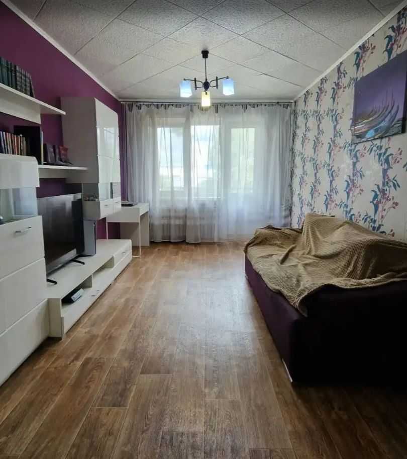 2 кім 52 м2 в багатоповерхівці ПЕРЕМОГА (716381)