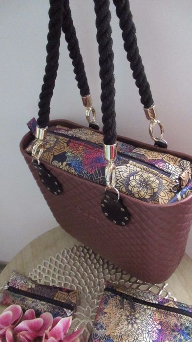 Organizer body Obag Mini Mandale kieszeń suwak metal