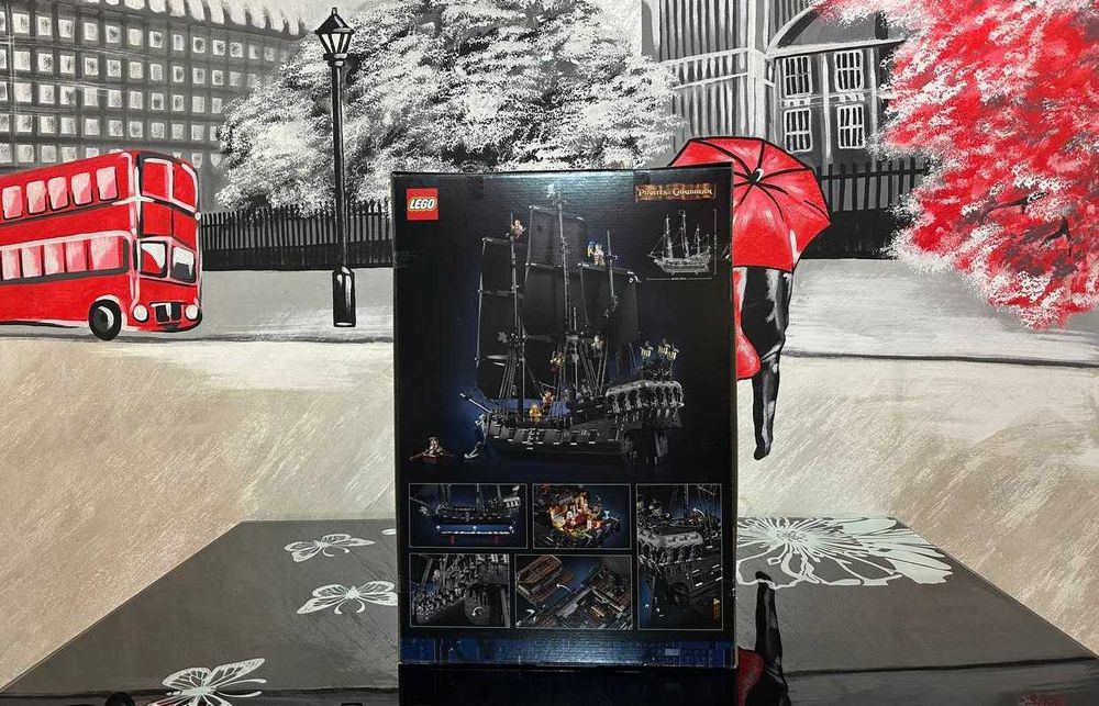 Конструктор LEGO ICONS 10365 Captain Jack Sparrow's Pirate Ship