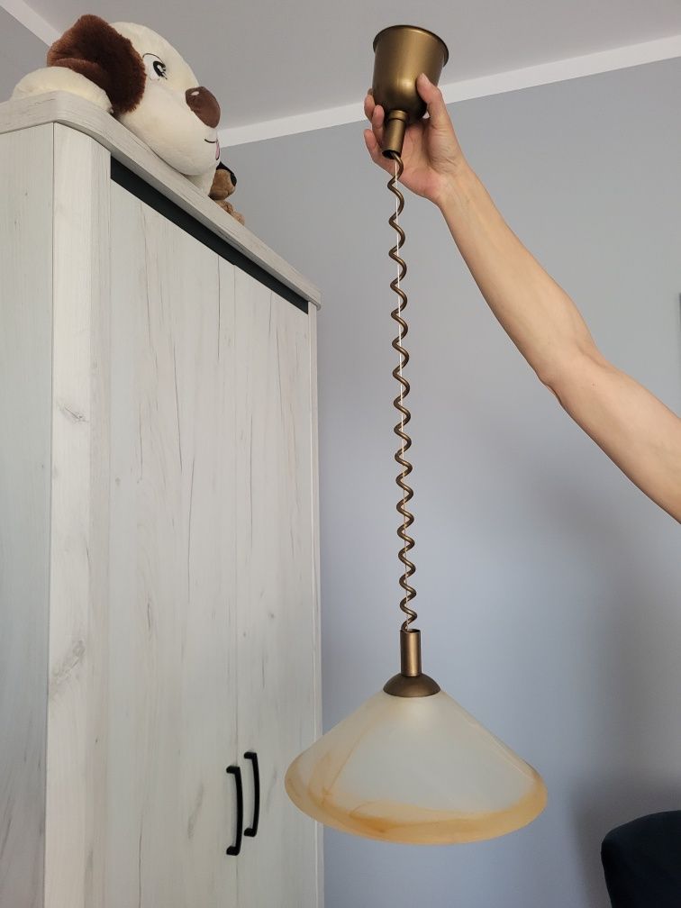 Lampa szklana z regulacją wysokości