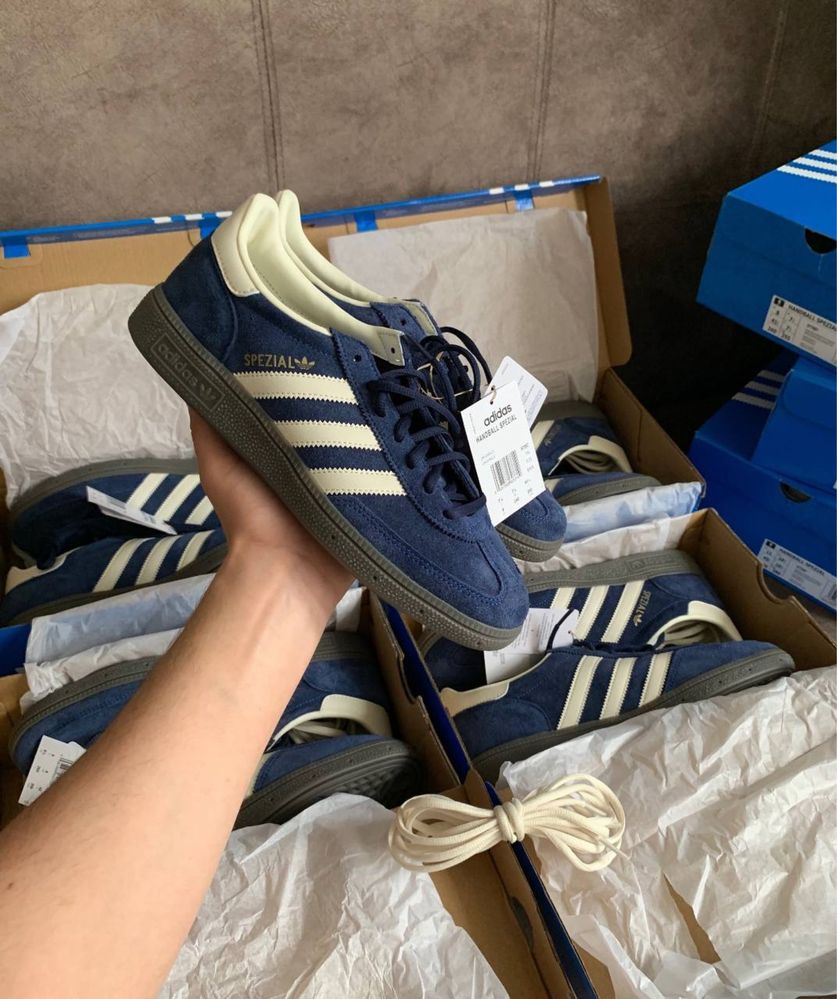 Оригинальные Adidas Spezial Handball Original 100%