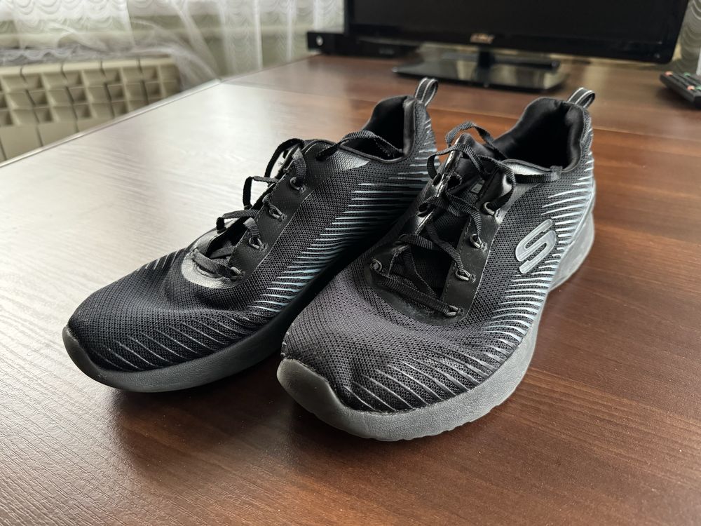 Кросівки Skechers, 43 EU