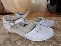 Buty komunijne białe